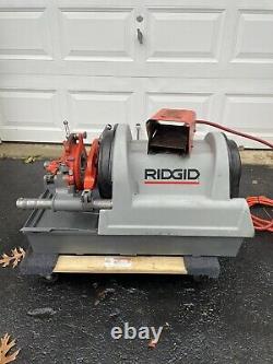 RIDGID 1822 Self Oiling Auto Chucking Pipe Threader Machine 300 1224 Compact