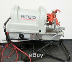 RIDGID Portable Pipe & Bolt Threader Threading Machine Model 1822-I With Stand