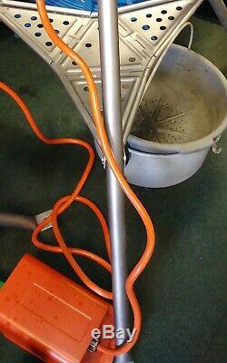 Ridgid 300 1/2 to 2 Pipe Threader with Oiler Bucket Threading Machine 15682