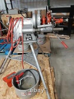 Ridgid 300 threading machine with attachments clam shells & oiler can