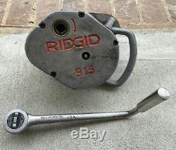 Ridgid Pipe Roll Groover 2 to 6 915 Grooving Machine Tool 300 960 975