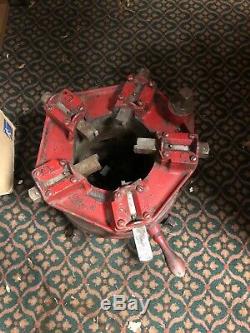 Toledo 25-BR Pipe Threader. 2 1/2 6. Works. With Dies. Local Pu Only. 12586